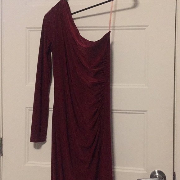 Sexy one shoulder dress - Picture 4 of 5